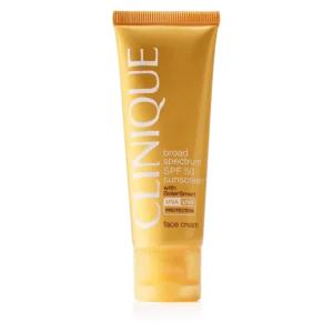 ضدآفتاب کلینیک مدل Solar Smart spf40 حجم 50میل